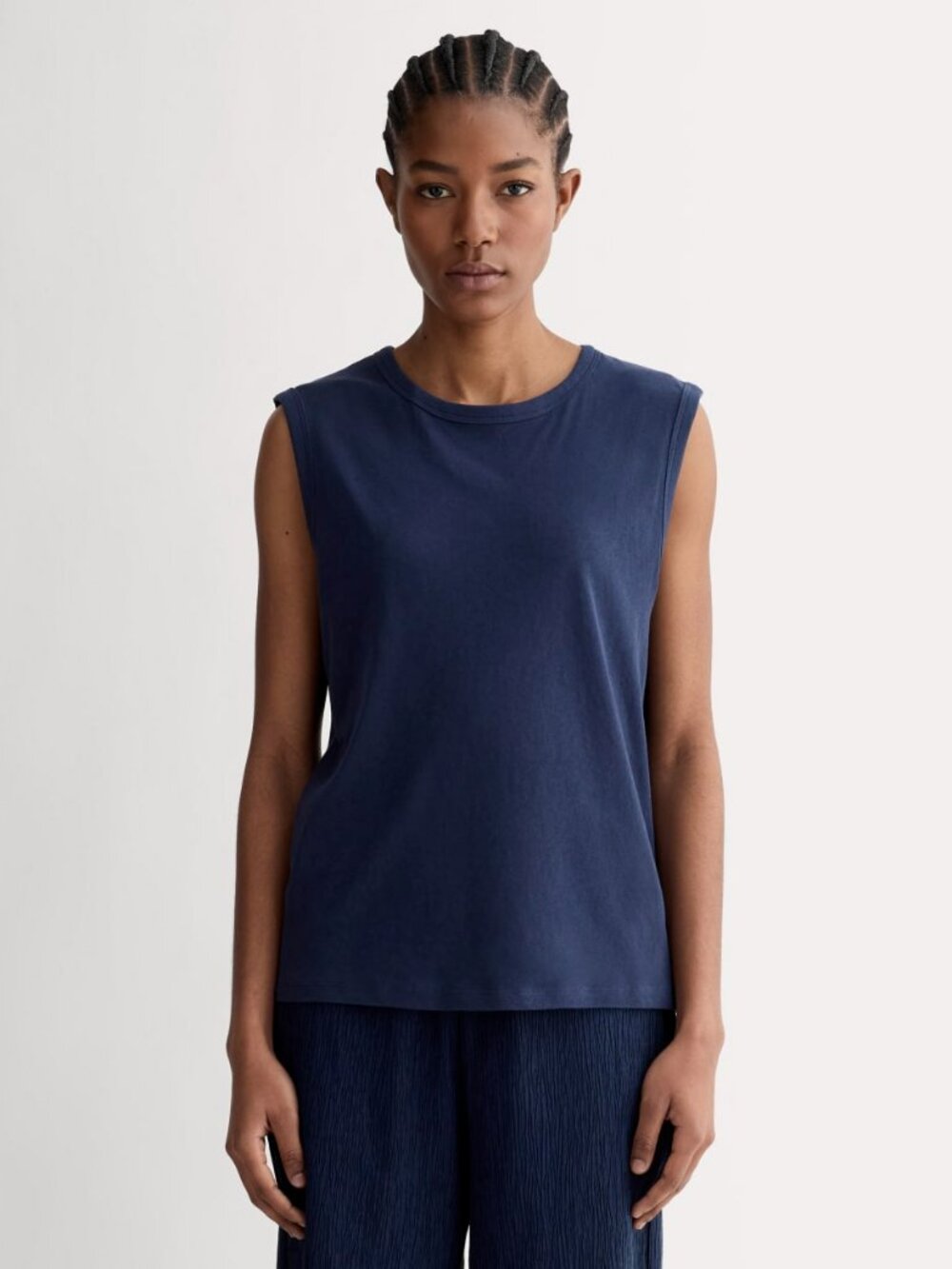 Everlane Women's Air Muscle Tank in Navy, Size Medium, Cotton